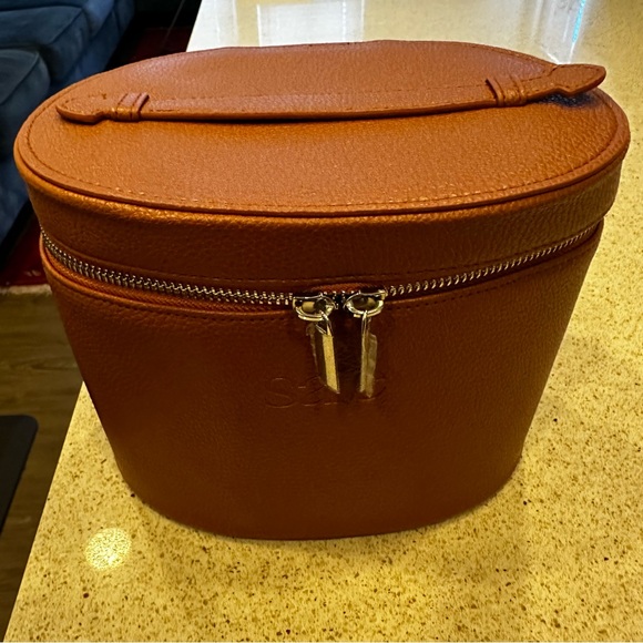 Saie Vanity Beauty Makeup Bag - Picture 3 of 3